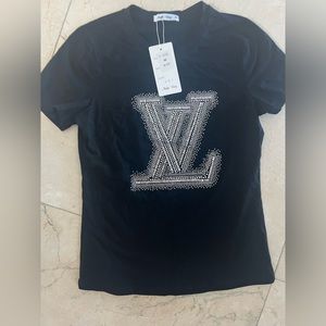 Brand new never worn with tags diamond T-shirt!